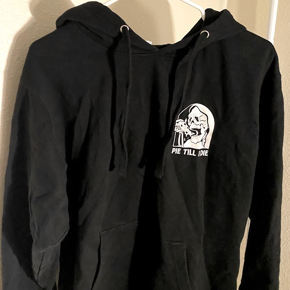 Lurking Class Tilly’s Pie Till I Die Black Hoodie Men’s Medium